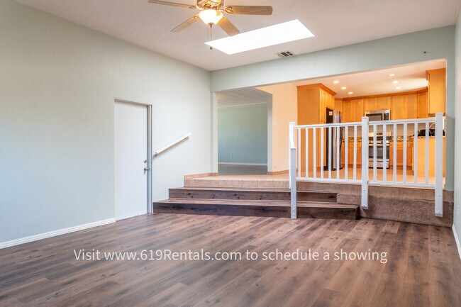 Building Photo - Beautiful Large 4 Bedroom, 2 Bath Home