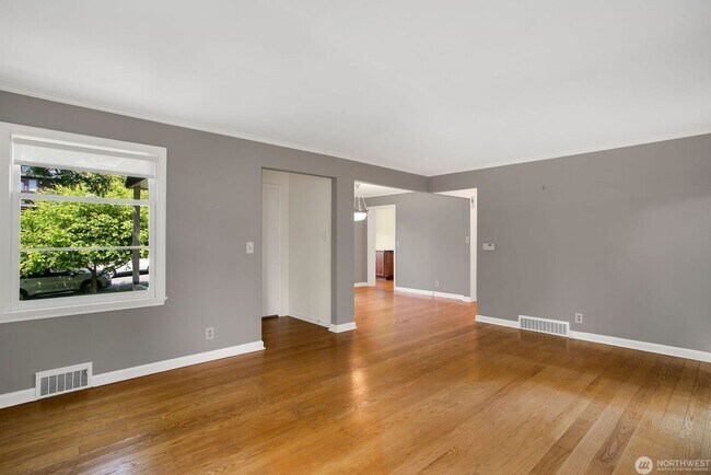 Foto del edificio - 4021 NE 60th St