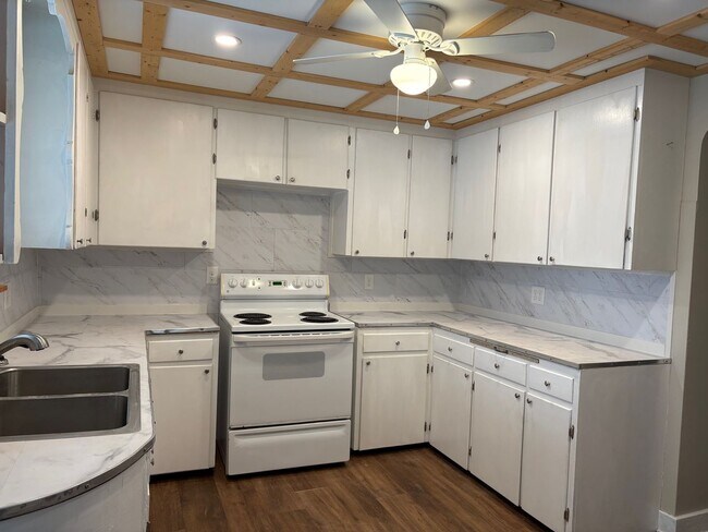 Foto del edificio - 23 N Grant St