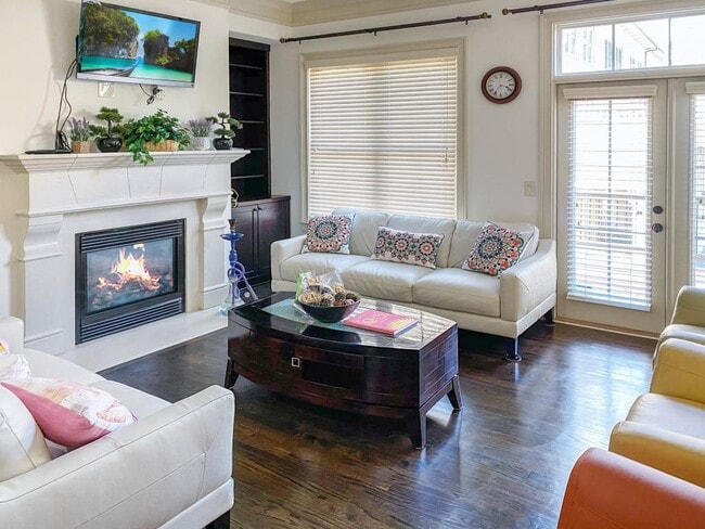 Foto del edificio - 598 Ansley Cir NE