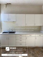 Building Photo - 222 7th St