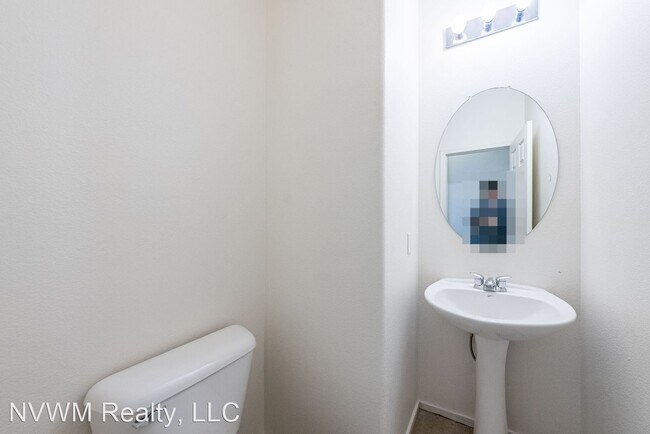 Building Photo - 3 br, 2.5 bath House - 6351 Blushing Willo...