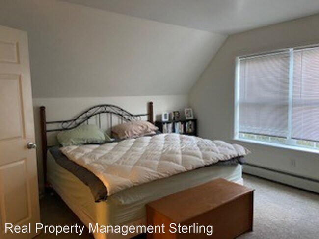 Building Photo - 3 br, 2.5 bath House - 50 Madison Drive