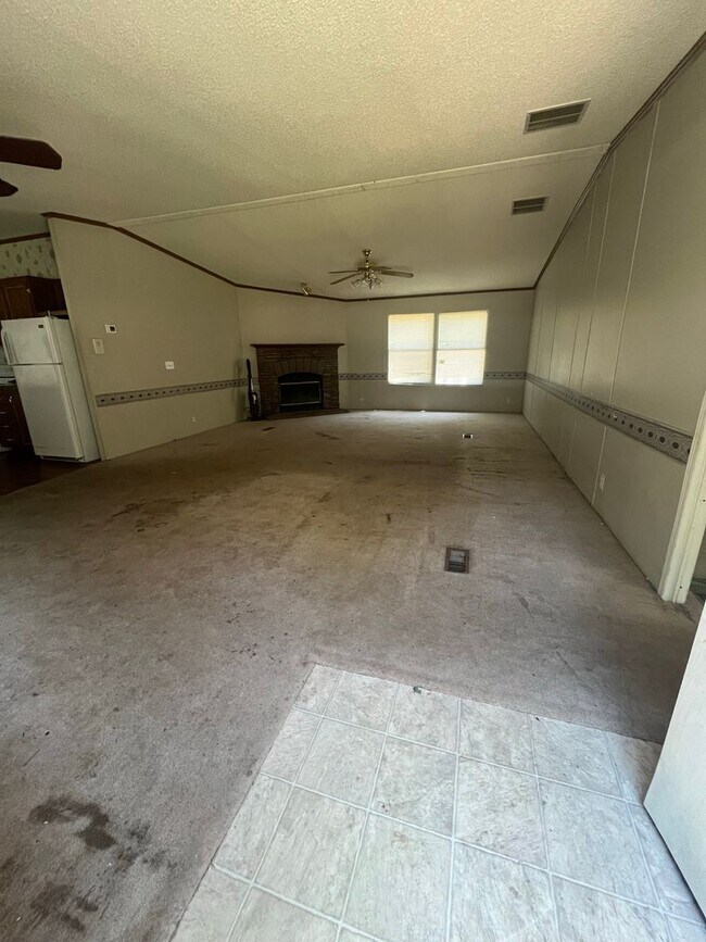 Building Photo - 16521 Timberwood