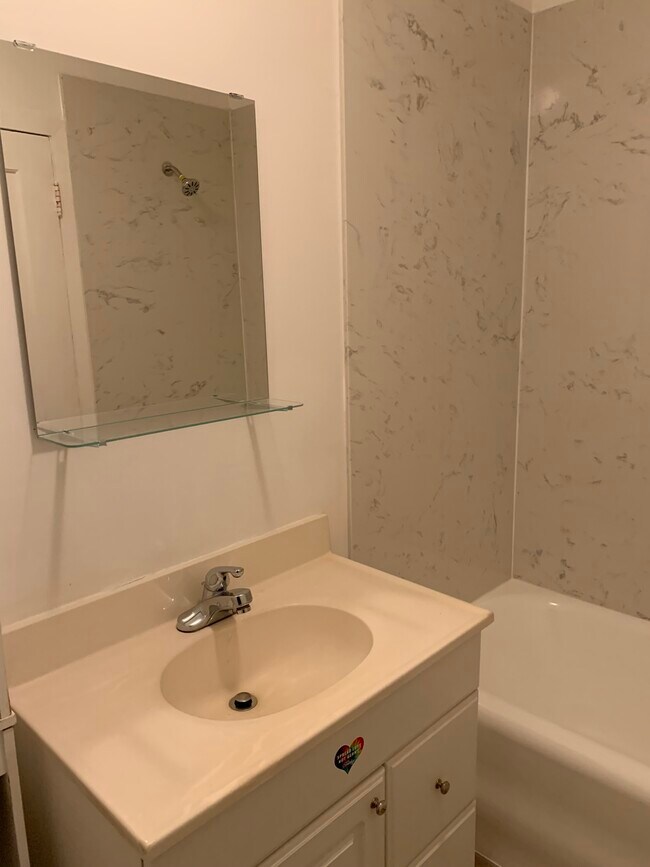 Foto del edificio - 2117 Delaware St