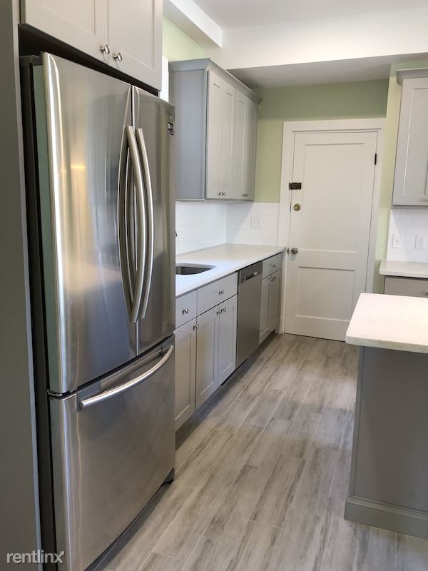 Building Photo - 3 br, 2 bath  - 45 Columbus Ave NO FEE!!!!!