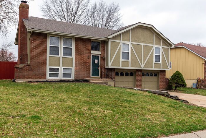 Primary Photo - Come See this Updated Independence Home