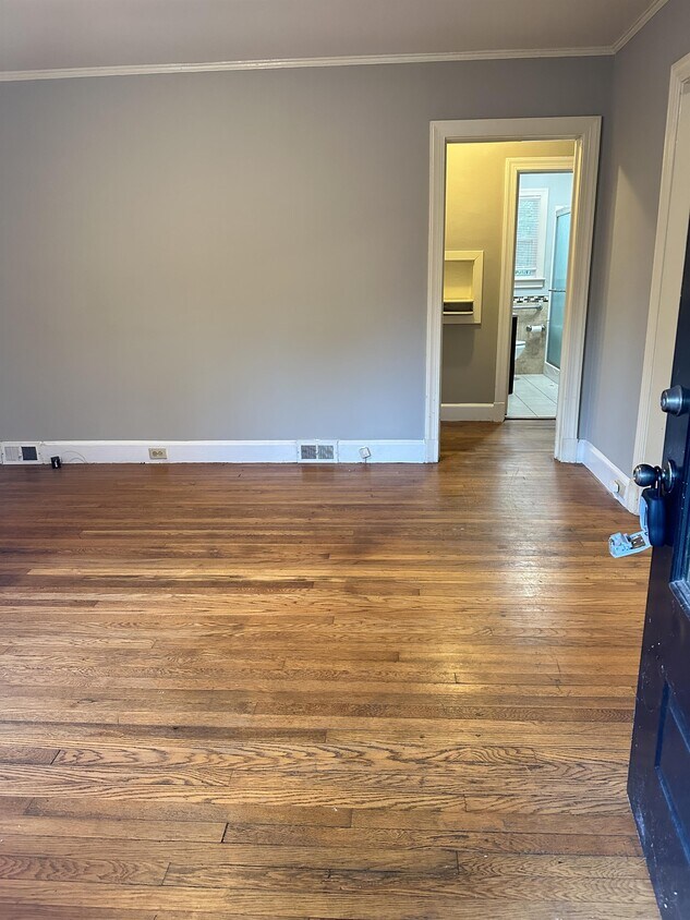 Foto principal - 1517 N Roxboro St