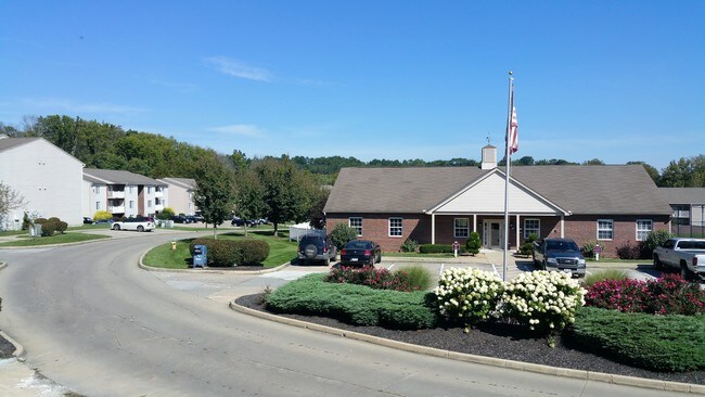 Foto del edificio - Shaker Point Apartment Homes