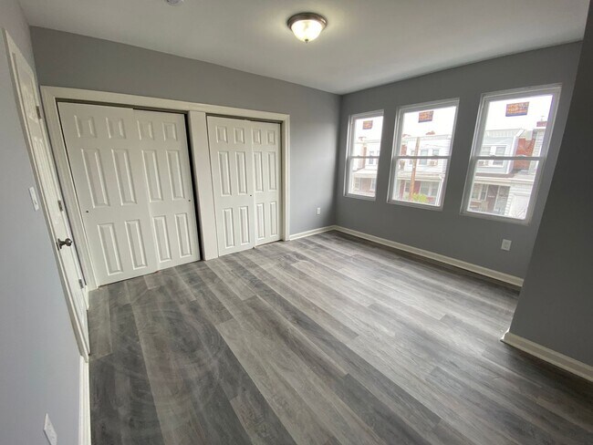 Building Photo - Anika Homes 3 Bedroom