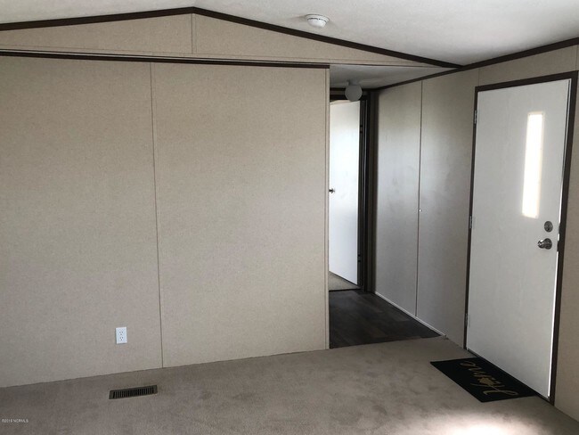 Foto del edificio - 6518 North Carolina Hwy 58