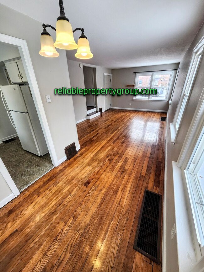 Foto del edificio - New Listing - Fort Wayne