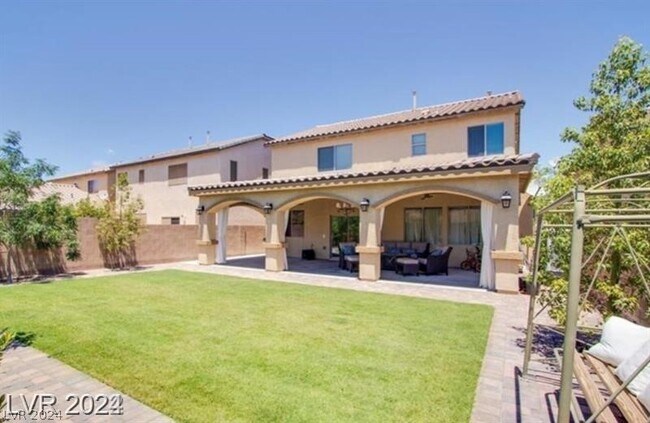 Foto del edificio - 6231 Heather Creek Pl