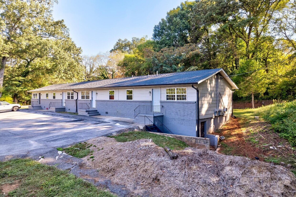 Foto principal - 2436 Belvedere Ave