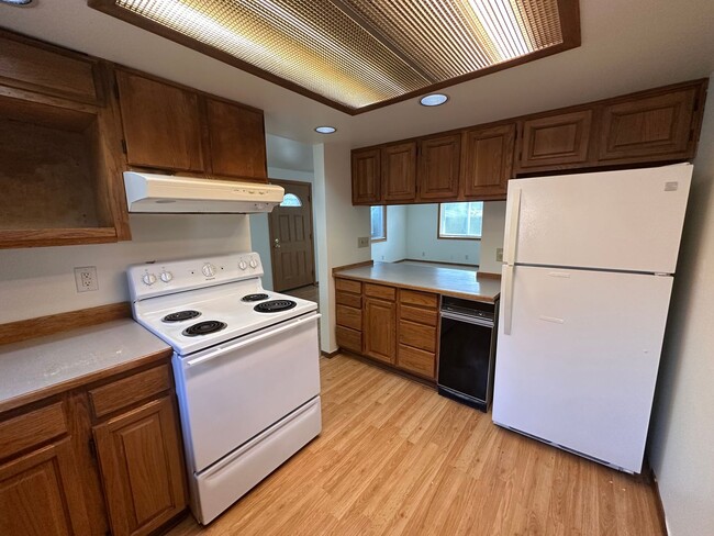 Foto del edificio - SeaTac rambler ready for its next residents!