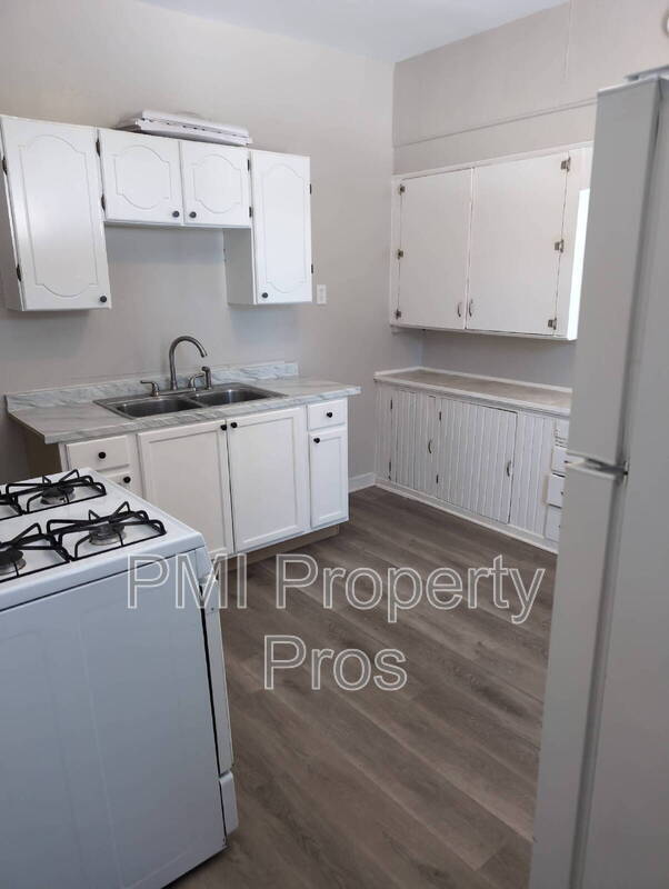 Foto del edificio - 2132 N 40th St