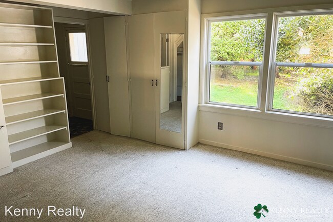 Building Photo - 3 br, 1 bath House - 2251 46th Avenue