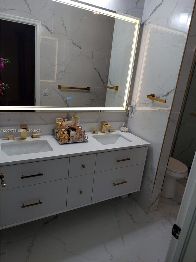 Foto del edificio - 8106 SW 17th Ct