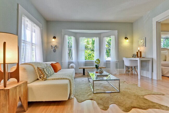 Building Photo - 2910 Hillegass Ave