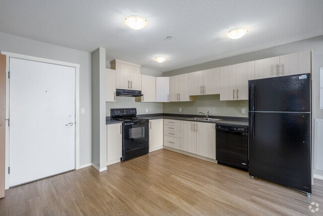 1BR, 1BA - 657SF - Kitchen - Trailside at Skyview Ranch