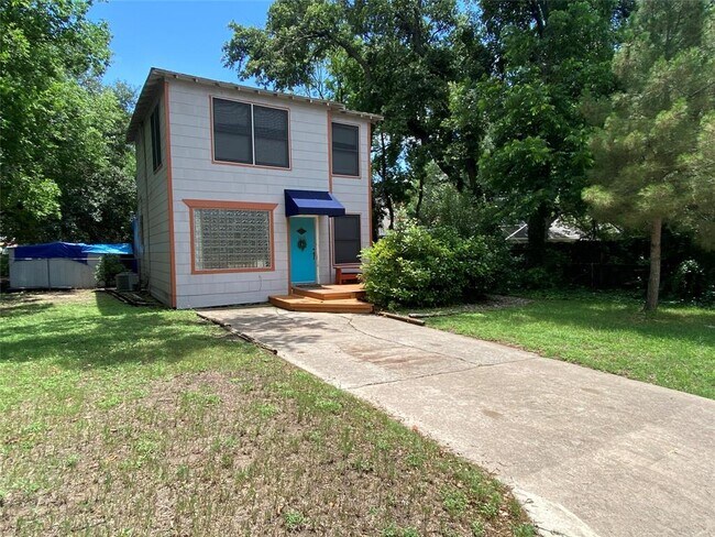 Foto del edificio - 5009 Evans Ave