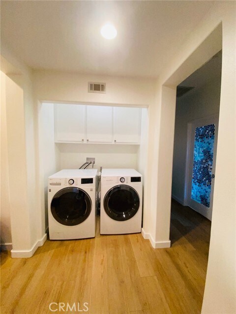 Building Photo - 14 Tuberose St