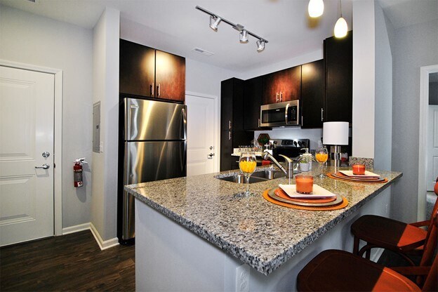 kitchen - 800 Tosomock Cir