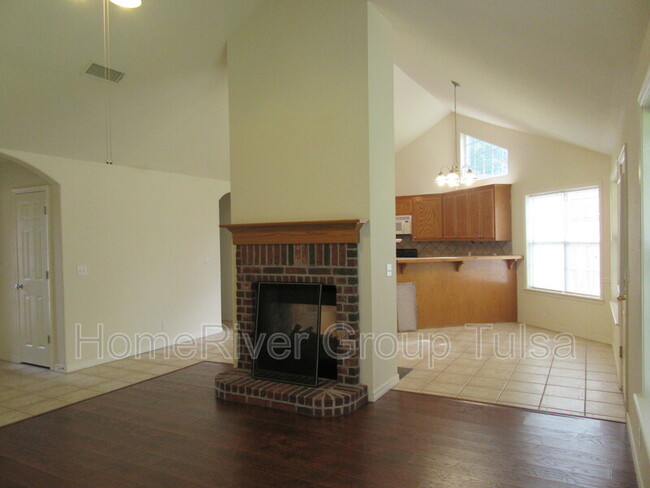 Foto del edificio - 20952 E 36th Pl S