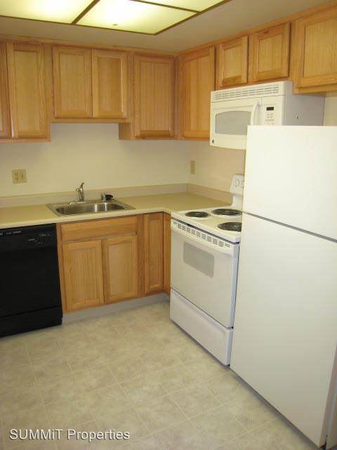 Building Photo - 577 Grandview Ct