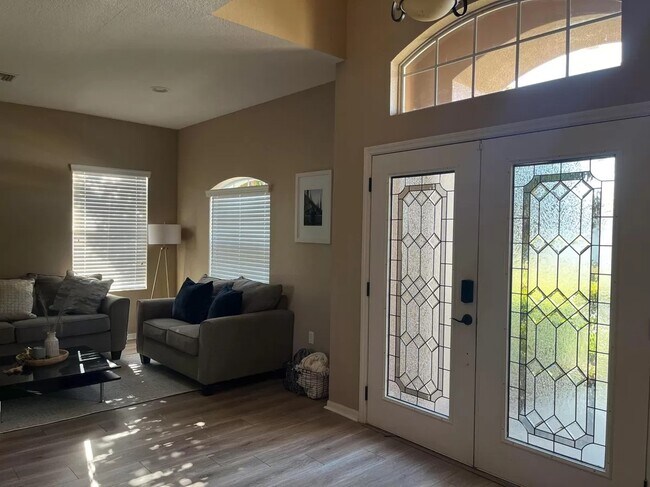 Formal Livingroom - 2105 Golden Meadow Way