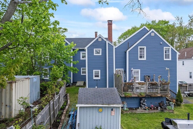Building Photo - Spacious 2-Bedroom + Bonus Room in the Heart of Westbrook – $2,400/Month