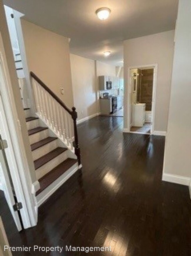 Building Photo - 3 br, 2 bath House - 3027 Brighton Street