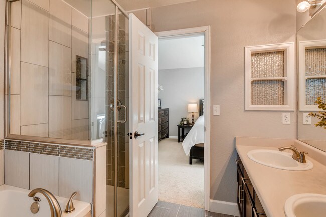 Foto del edificio - Rental at Bradbury Ranch
