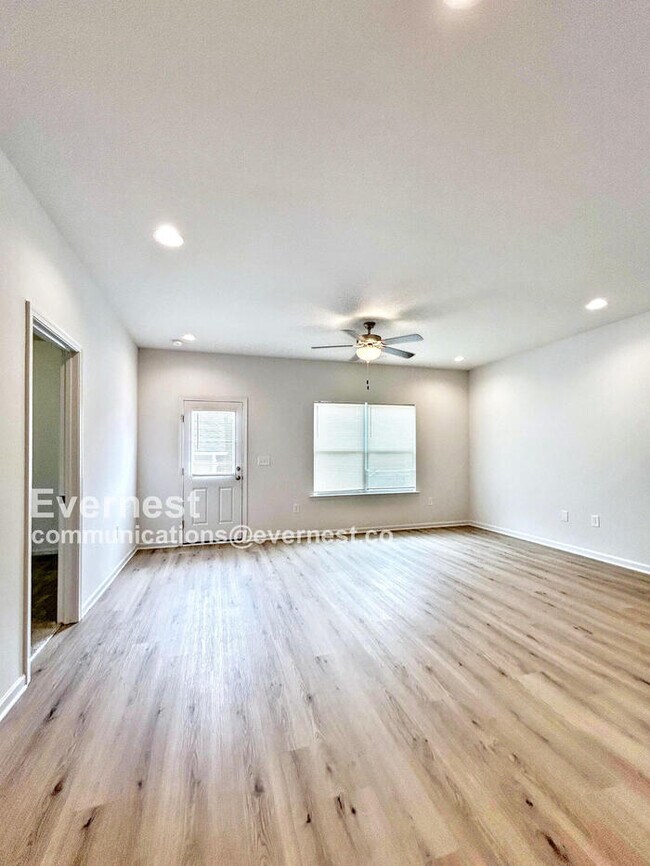 Foto del edificio - 617 14th St SW
