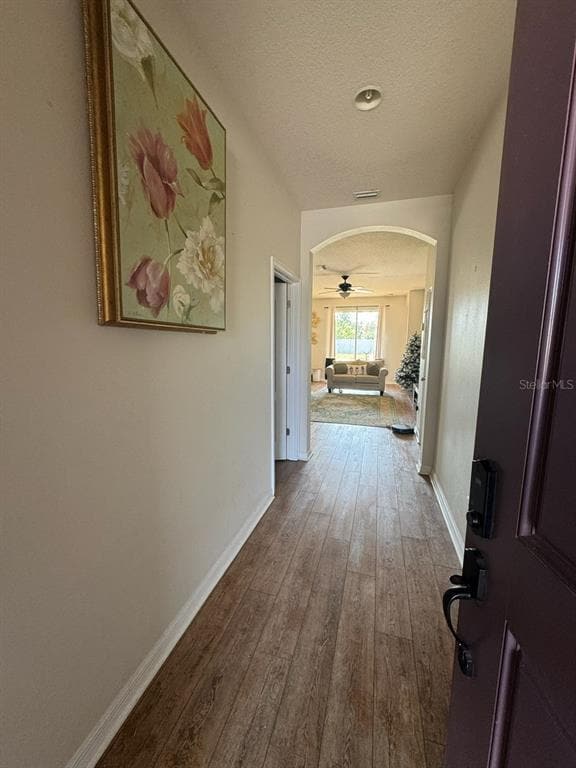 Foto del edificio - 2515 Torrens Dr