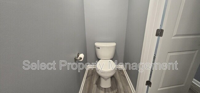 Foto del edificio - 7083 Homestead Rd