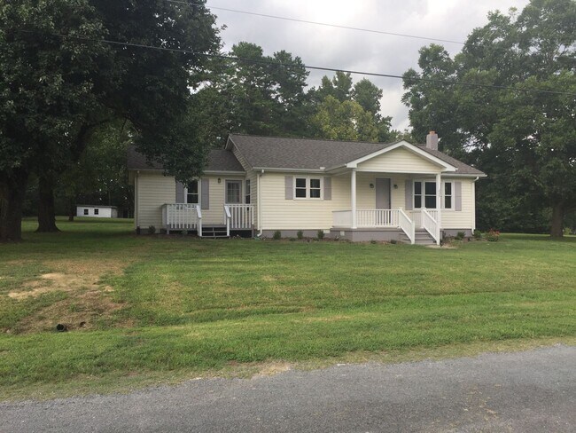 Building Photo - 3 Bedroom 2 bath - Gold Hill, NC Area