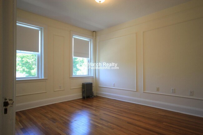 Building Photo - 100 Kilsyth Rd