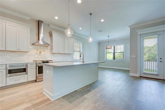 Foto del edificio - 855 39th Ave N