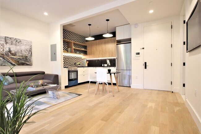 Foto del edificio - 961 Willoughby Ave
