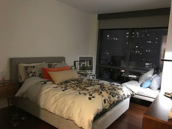 Foto del edificio - 200 W 67th St