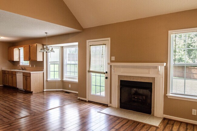 Foto del edificio - Pet Friendly Ranch with Bonus!