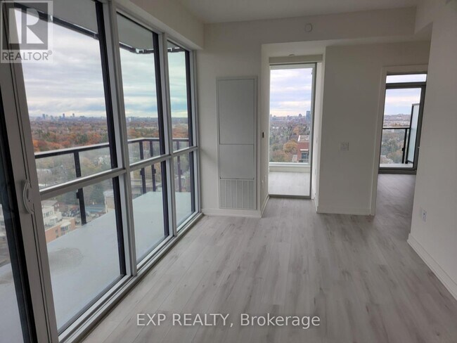 Building Photo - 120 Broadway Ave