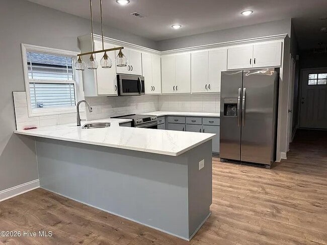 Photo - 2531 Jones St House