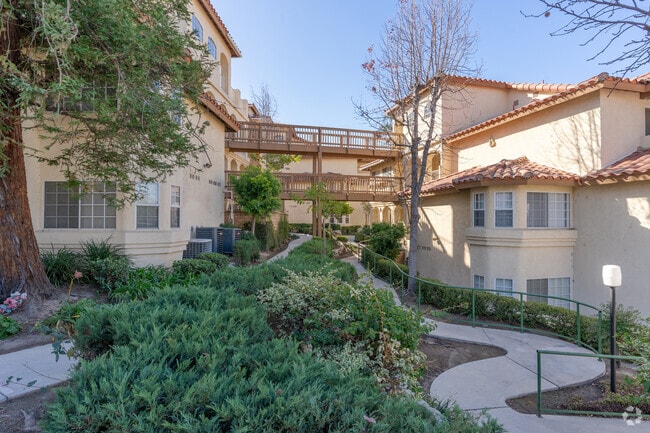 Building Photo - Loma Linda Springs