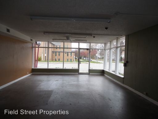 Building Photo - 201 W Saint Charles Rd