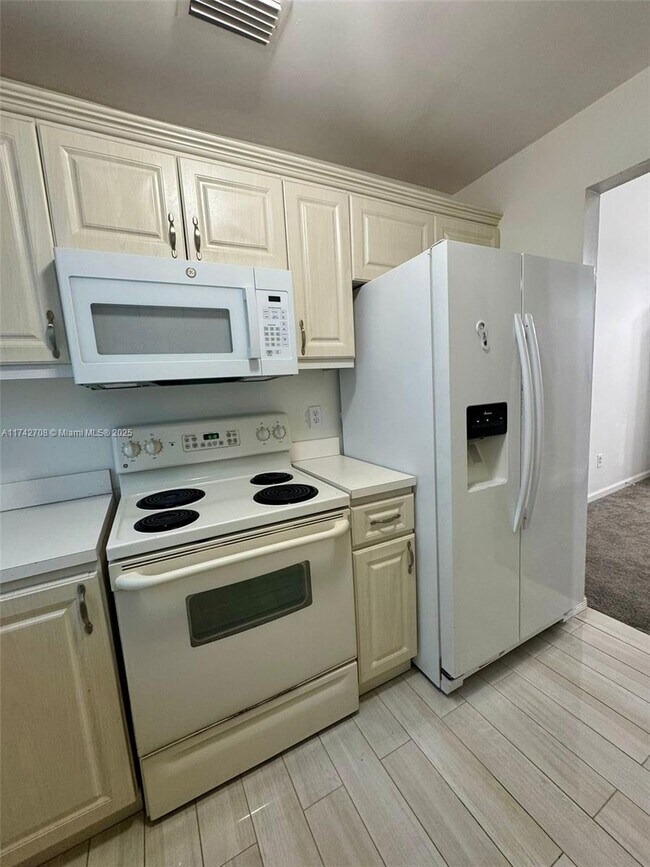 Foto del edificio - 12040 SW 271st St
