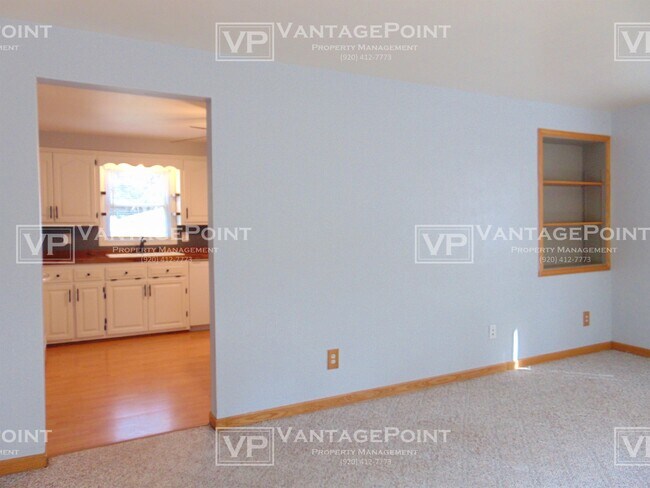 Foto del edificio - 531 Clover Ln