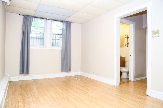 Foto del edificio - 2827 N Burling St