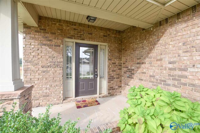 Building Photo - 121 Diamond Head Cir